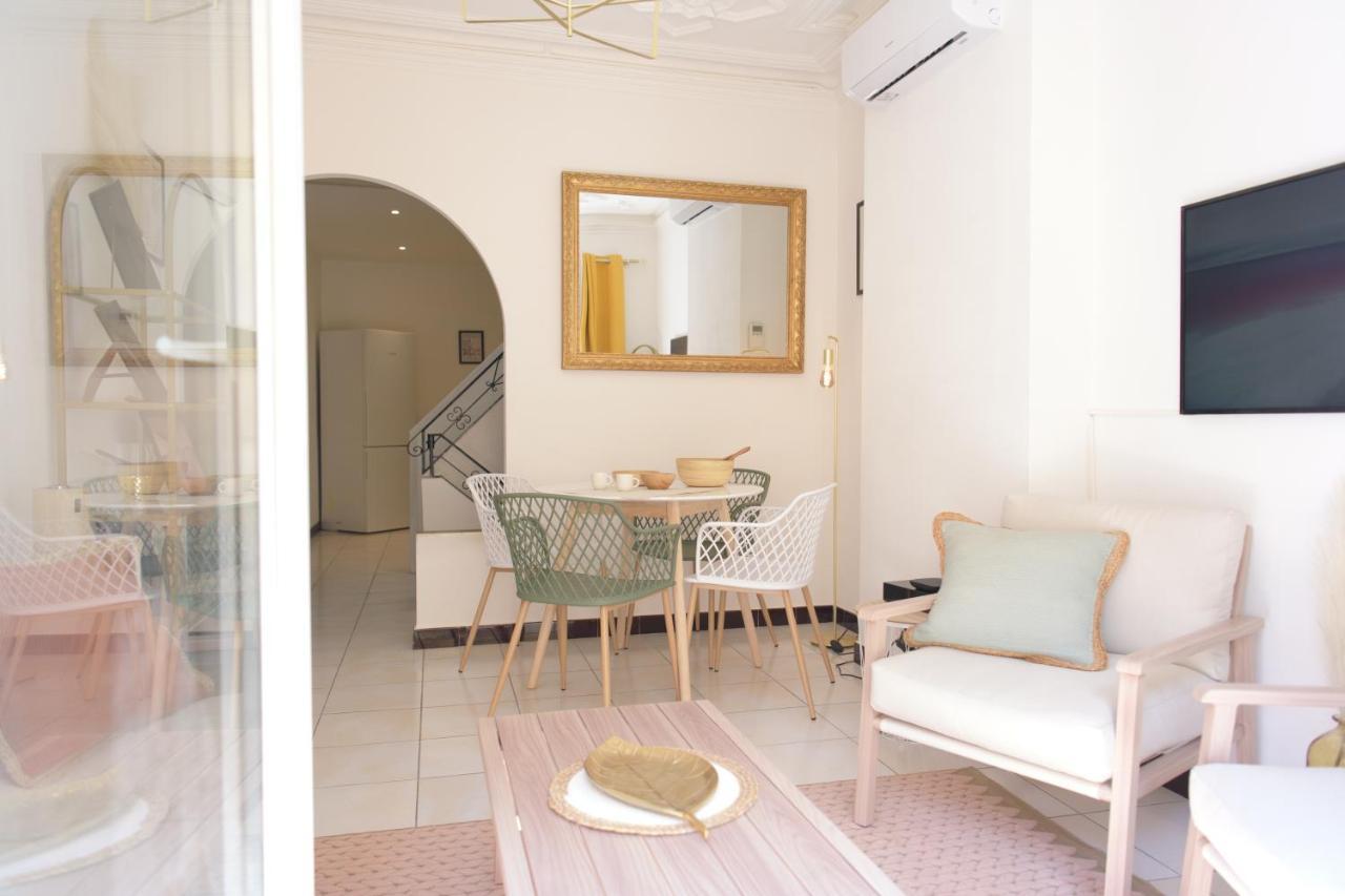 Ylang-Ylang, Maison De Village A 10 Minutes Des Plages Сен-Лоран-де-ла-Саланк Экстерьер фото